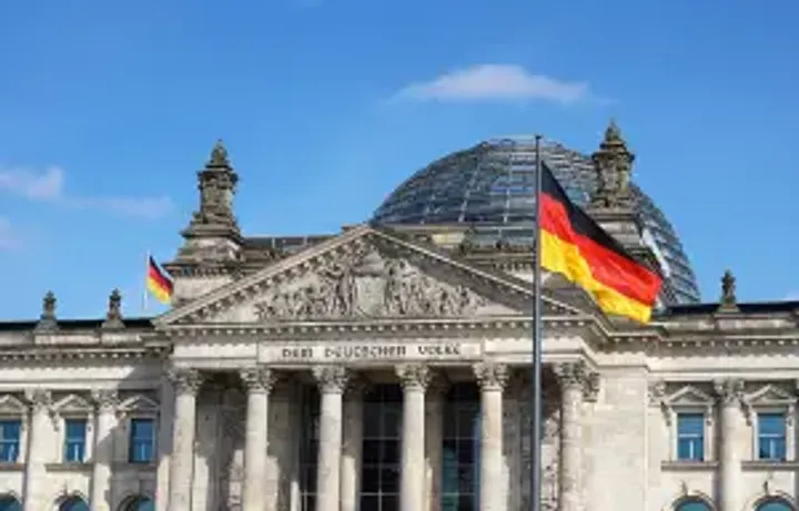 Zuschlag: Erbringung der sicherheitstechnischen Betreuung in den Büros der Abgeordneten des Deutschen Bundestages in Berlin
